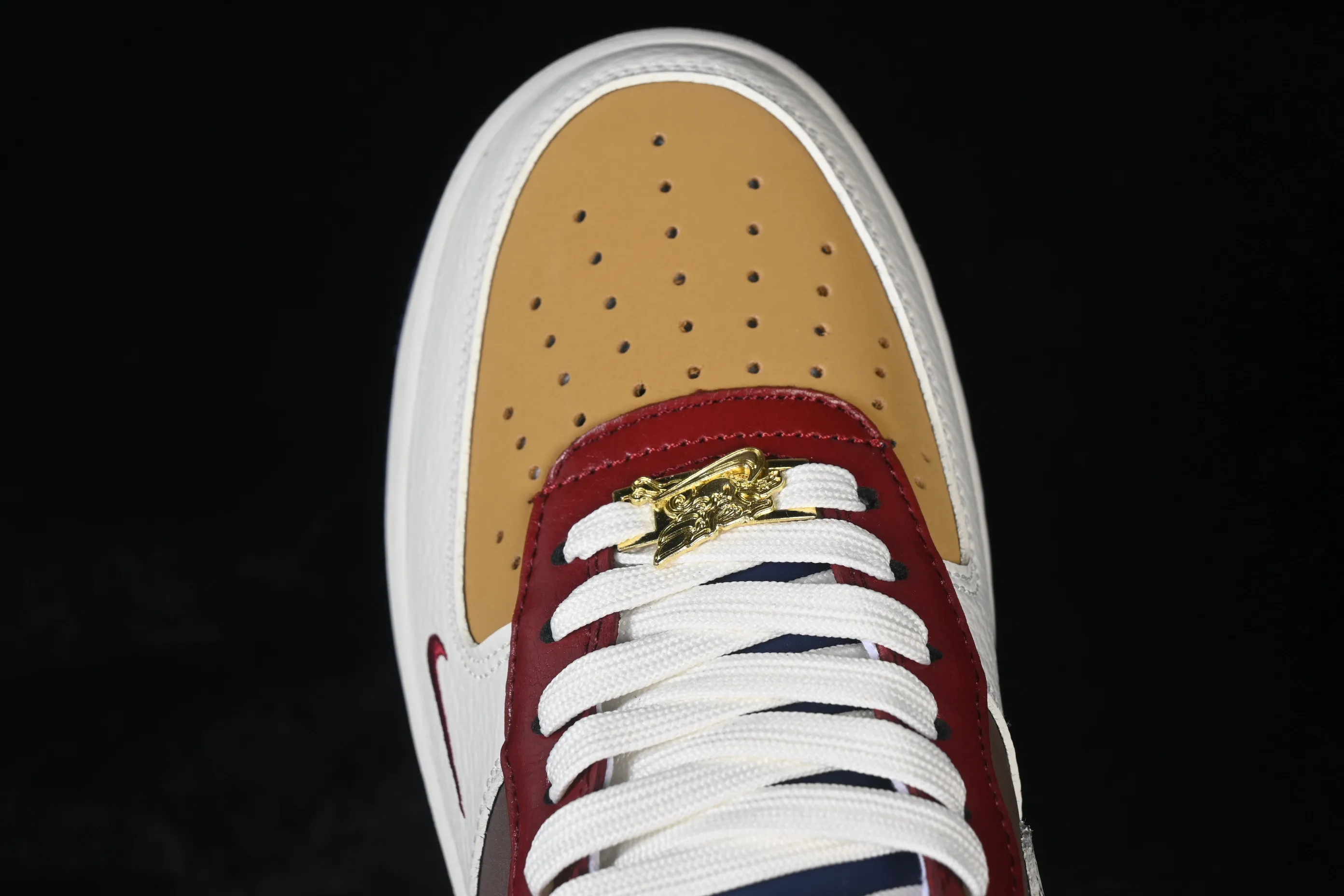All categories Nk Air Force 1 Air Force series Nk Air Force 1 Low Air Force low top Nike Air Force 1'07 Low Year of the Horse limited edition Ruicai Xiangyun gold pattern Air Force 1 low top casual sneakers NH0601-535